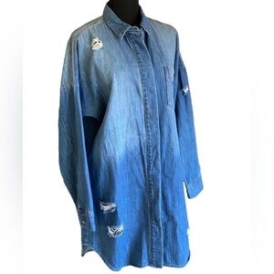 Life in Progress Denim Shirt Jacket Women’s Size Medium Destroyed Blue Baddie